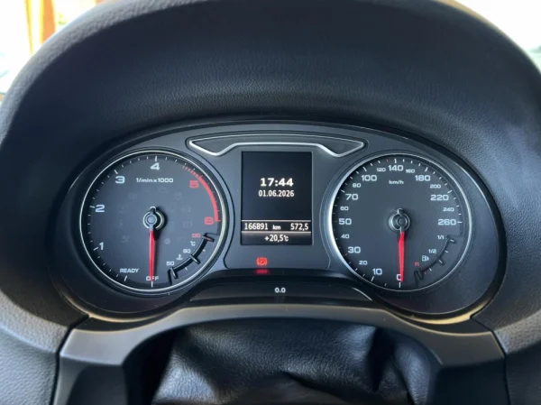 Audi A3 Sportback 1.6 TDI Advance 15