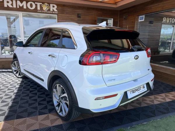 Kia Niro 1.6 GDi HEV Drive 4