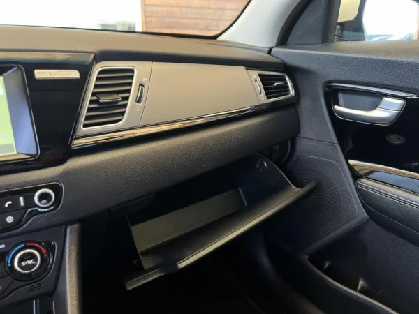Kia Niro 1.6 GDi HEV Drive 25