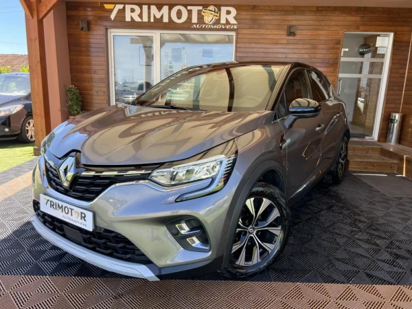 Renault Captur Techno Bi-Fuel 2