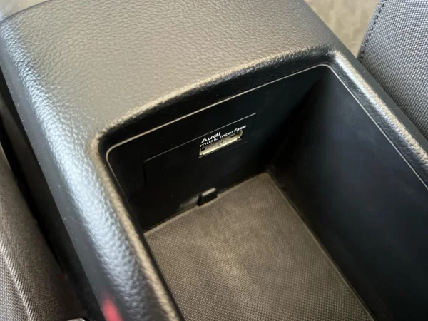 Audi A3 Cabrio 1.6 TDi Design 16