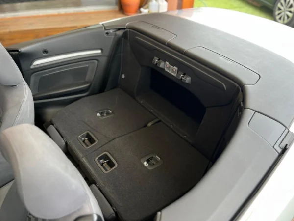 Audi A3 Cabrio 1.6 TDi Design 22