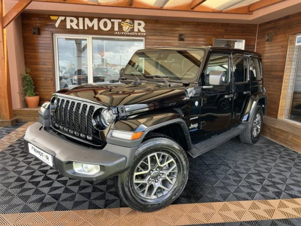 Jeep Wrangler Unlimited 2.0 TG 4xe Sahara c/ IVA Dedutivel 2