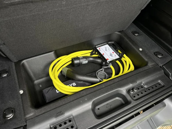 Jeep Wrangler Unlimited 2.0 TG 4xe Sahara c/ IVA Dedutivel 12