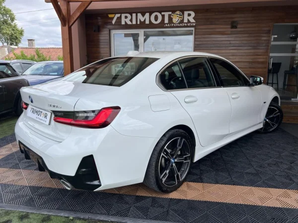 BMW 330 Pack M C/ Iva Dedutivel 3