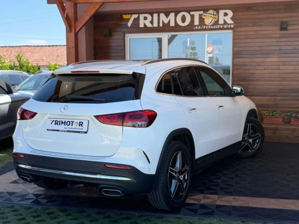 Mercedes-Benz GLA 180 d AMG Line 4
