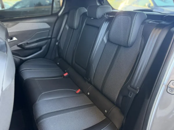 Peugeot 308 1.2 PureTech Allure Pack 20