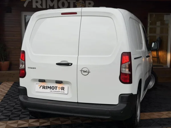Opel Combo 1.5 CDTi L1H1 Enjoy 5