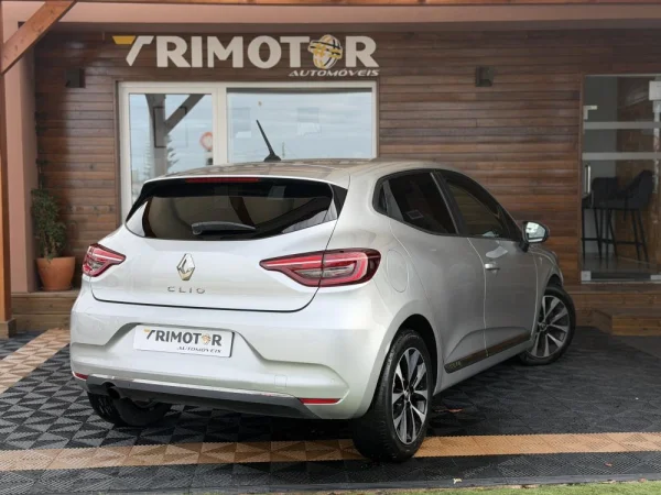 Renault Clio 1.0 TCe Limited Bi-Fuel 4