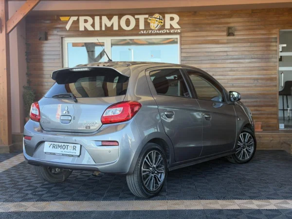 Mitsubishi Space Star 1.2 Intense 4