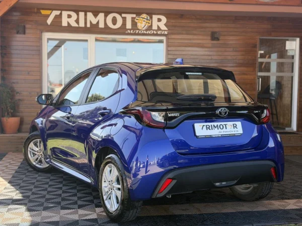 Toyota Yaris 1.5 HDF Comfort 4