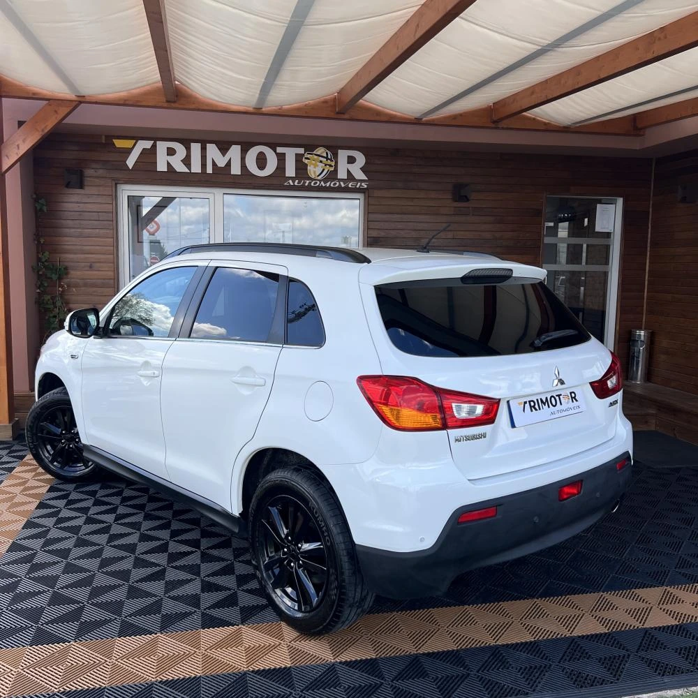 Mitsubishi ASX 1.8 DI-D Intense 3