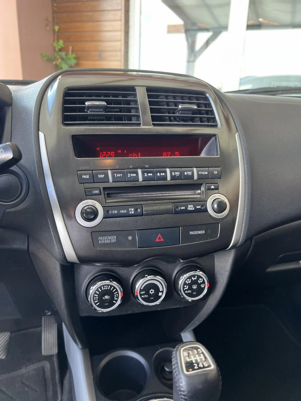 Mitsubishi ASX 1.8 DI-D Intense 11