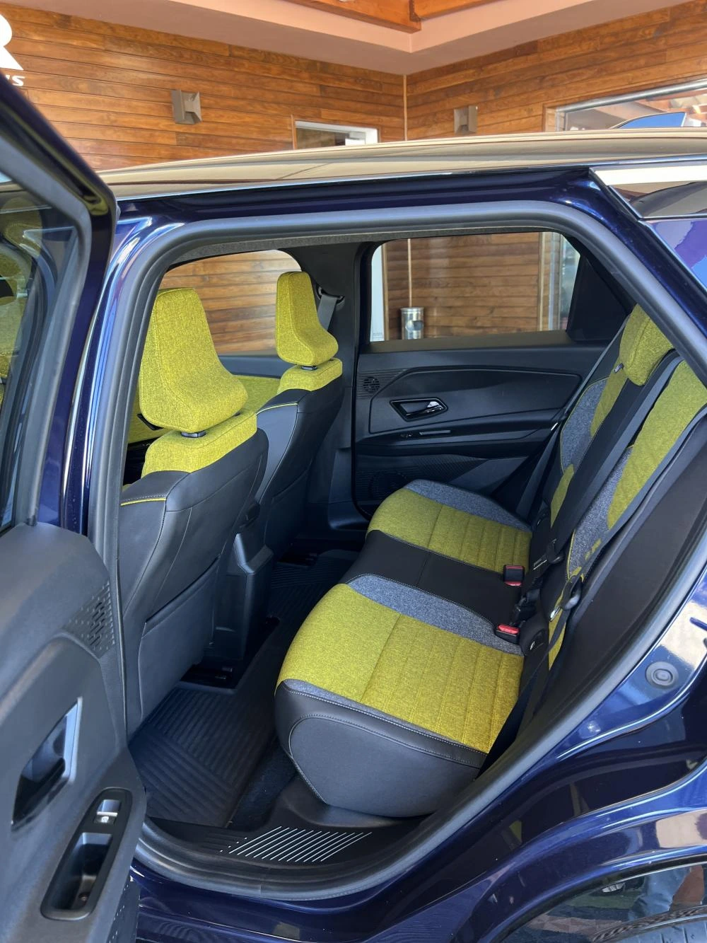 Renault 5 E-Tech 52 kWh Iconic Cinq Autonomia Conforto 9