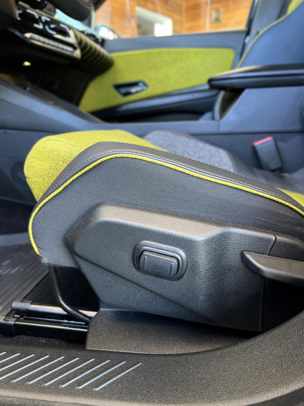 Renault 5 E-Tech 52 kWh Iconic Cinq Autonomia Conforto 12