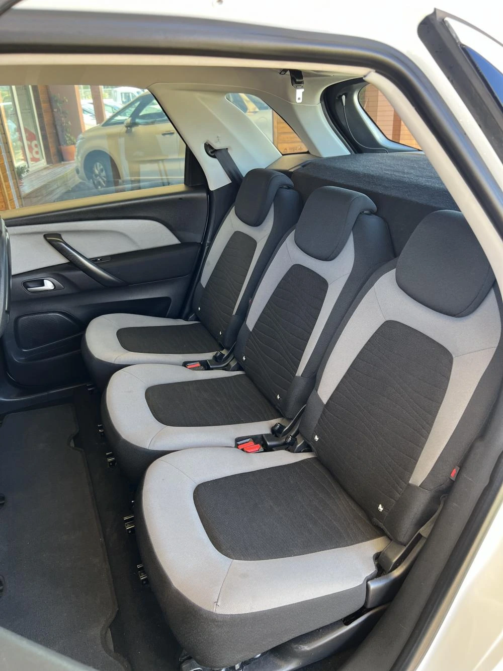 Citroen C4 Picasso 1.6 BlueHDi Live 8