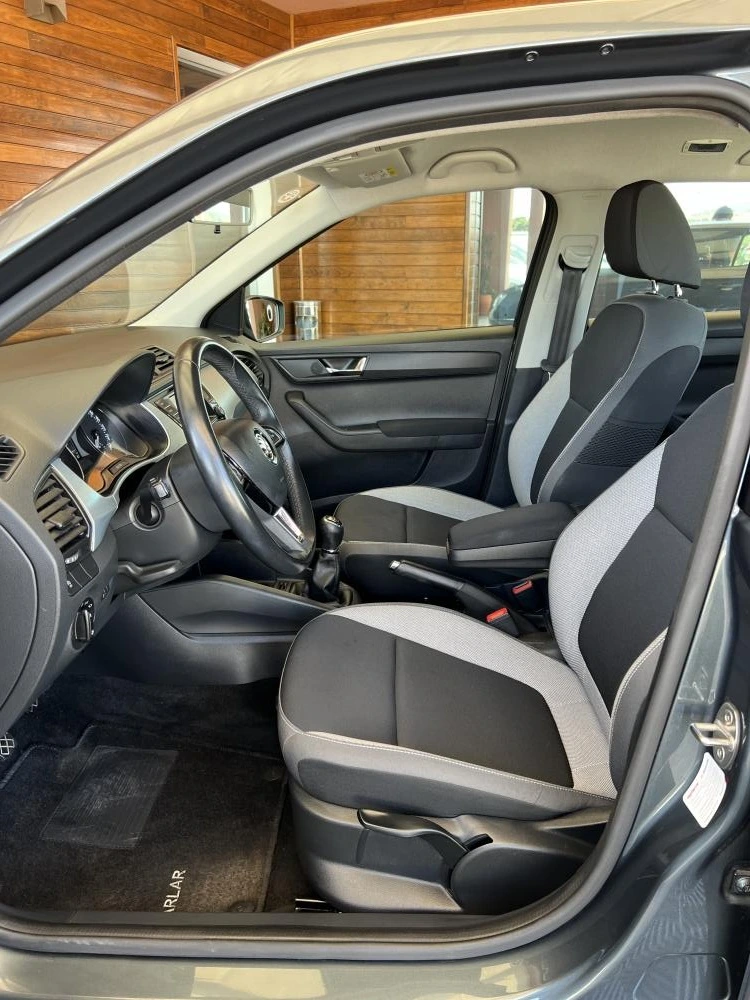 Skoda Fabia 1.2 TSi Ambition 5