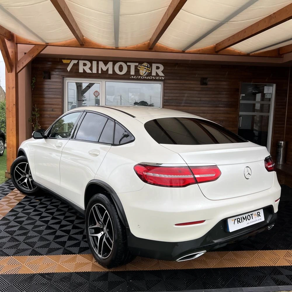Mercedes-Benz GLC 220 d Coupe 4Matic 9G-TRONIC AMG Line Coupe 3