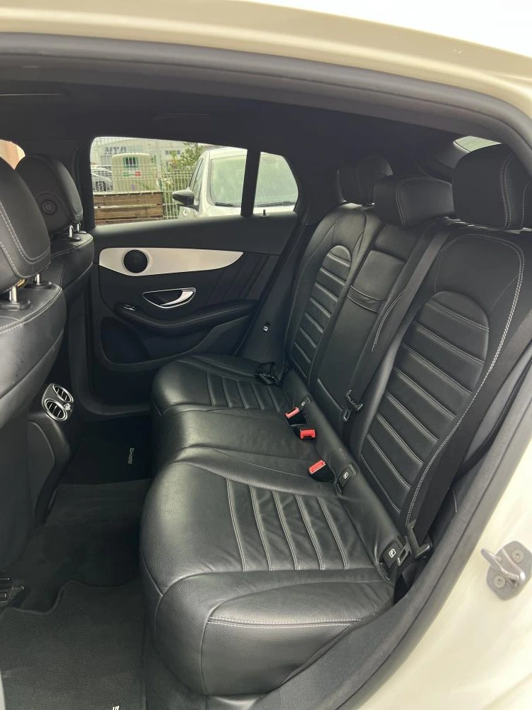 Mercedes-Benz GLC 220 d Coupe 4Matic 9G-TRONIC AMG Line Coupe 16