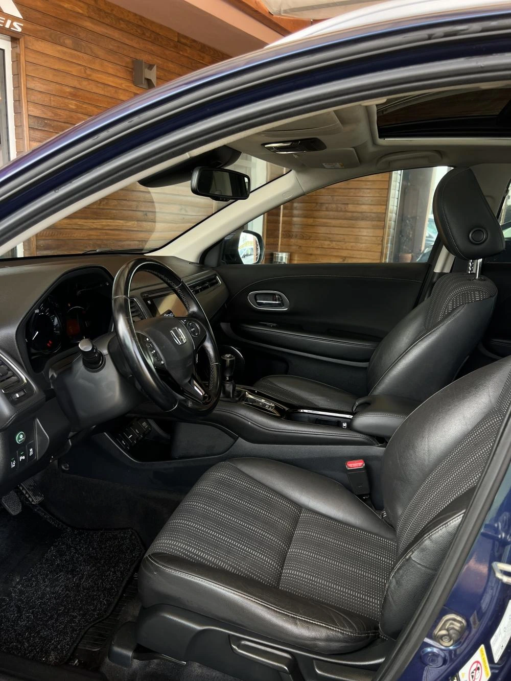 Honda HR-V 1.6 i-DTEC Elegance 5