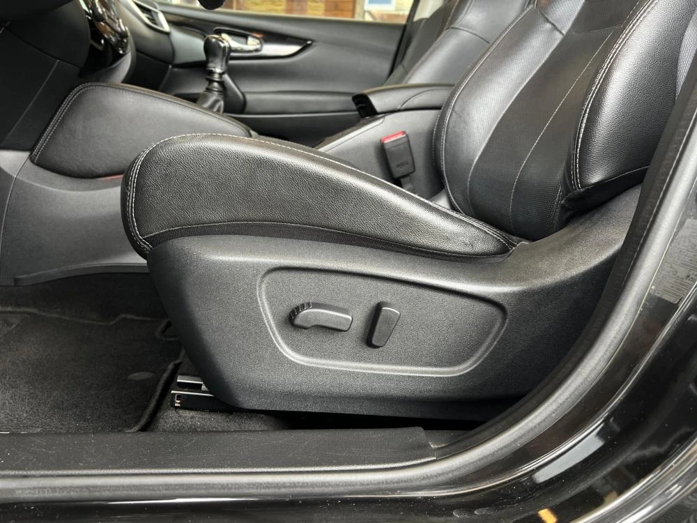 Nissan Qashqai 1.6 dCi Tekna 19 Pele 12