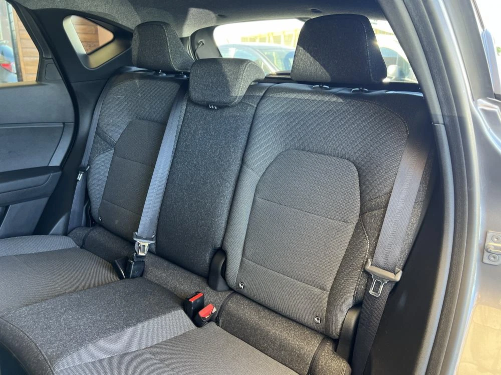 Renault Captur 1.0 TCe Techno Bi-Fuel c/ IVA Dedutivel 12