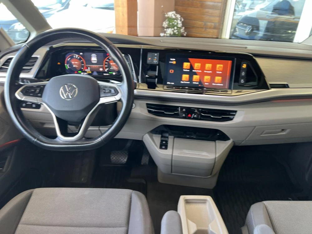 Volkswagen Multivan 1.4 TSI e-Hybrid Life DSG c/ IVA Dedutivel 8