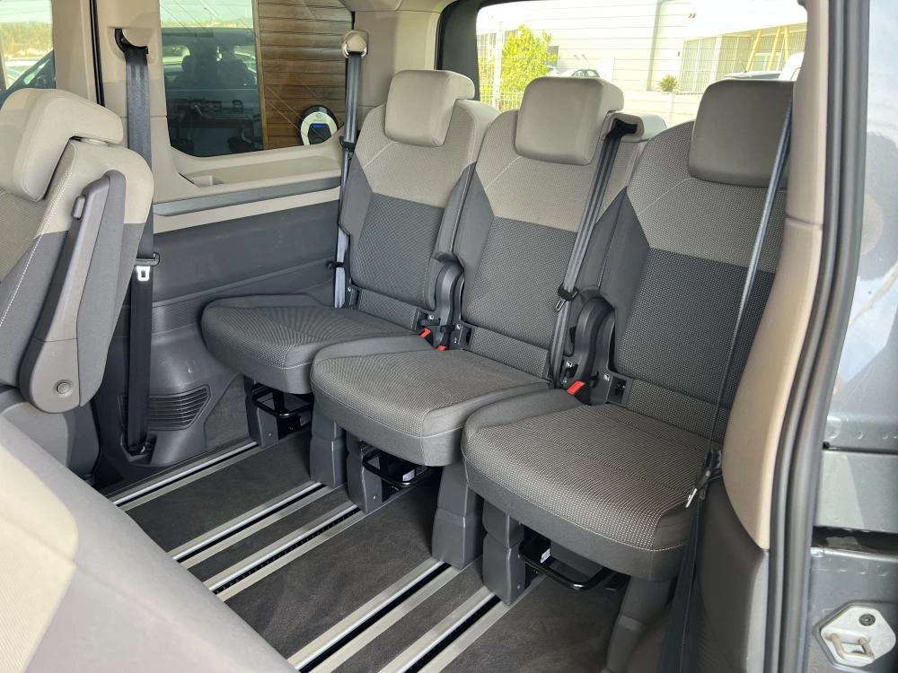 Volkswagen Multivan 1.4 TSI e-Hybrid Life DSG c/ IVA Dedutivel 10