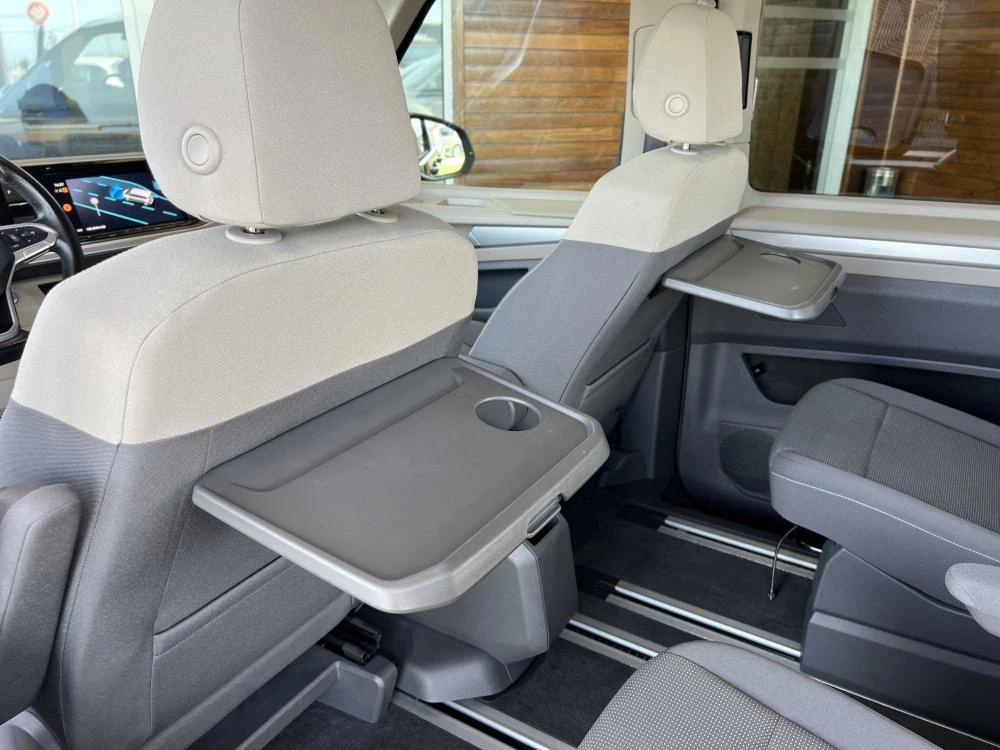 Volkswagen Multivan 1.4 TSI e-Hybrid Life DSG c/ IVA Dedutivel 23