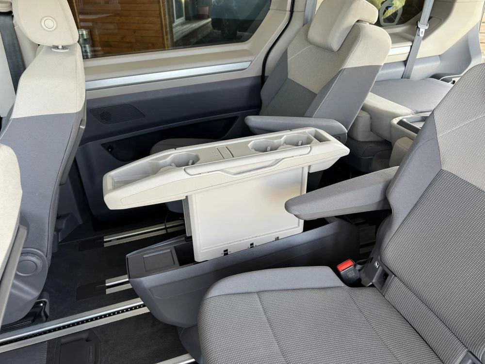 Volkswagen Multivan 1.4 TSI e-Hybrid Life DSG c/ IVA Dedutivel 31
