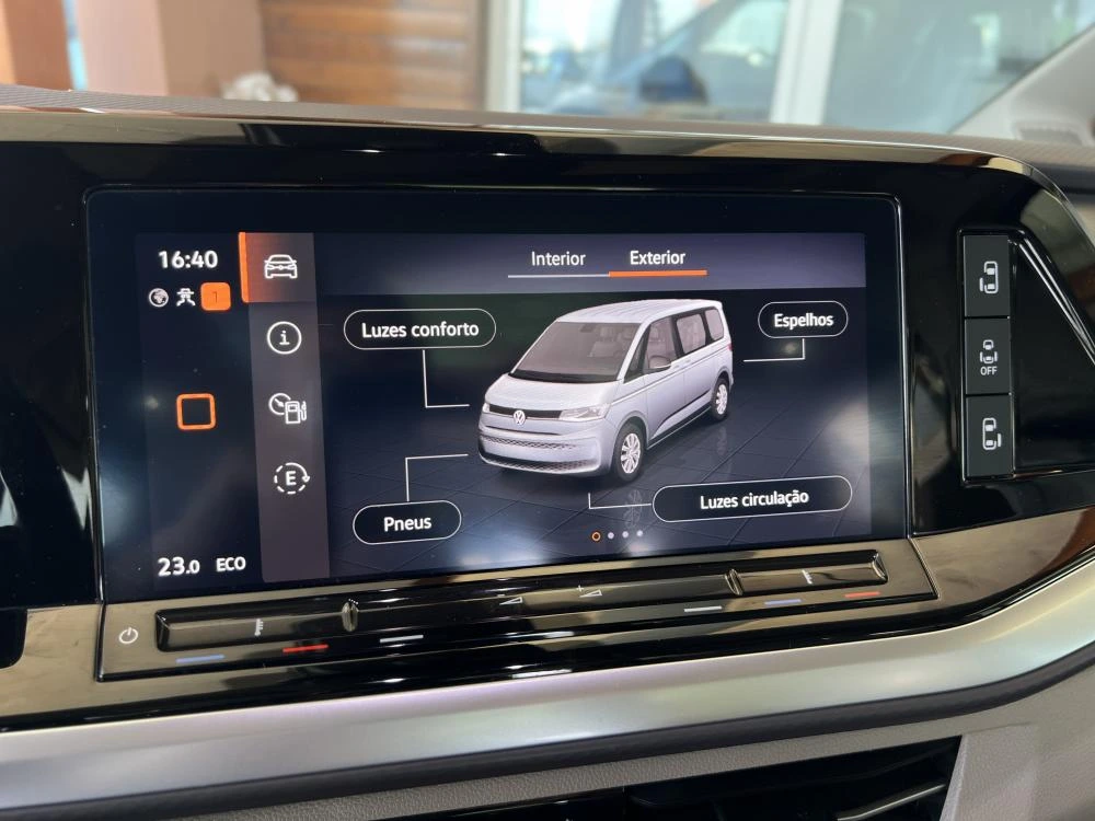 Volkswagen Multivan 1.4 TSI e-Hybrid Life DSG c/ IVA Dedutivel 34