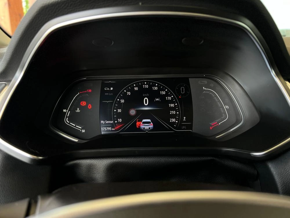 Renault Captur 1.0 TCe Techno Bi-Fuel 15