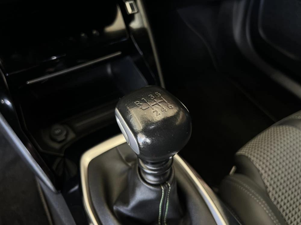 Peugeot 2008 1.5 BlueHDi GT 23