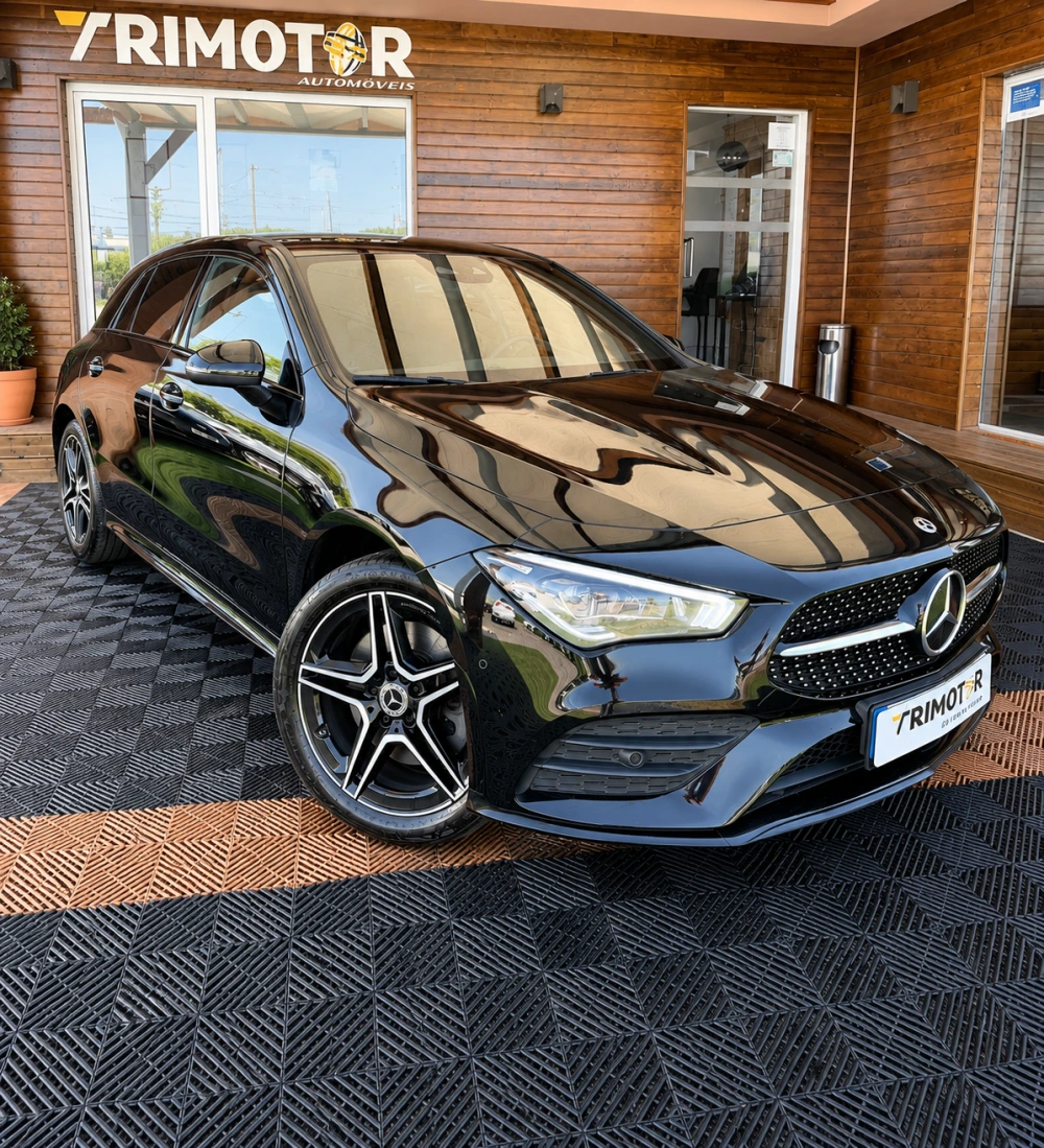 Mercedes-Benz CLA 250 e Shooting Brake AMG Line 1