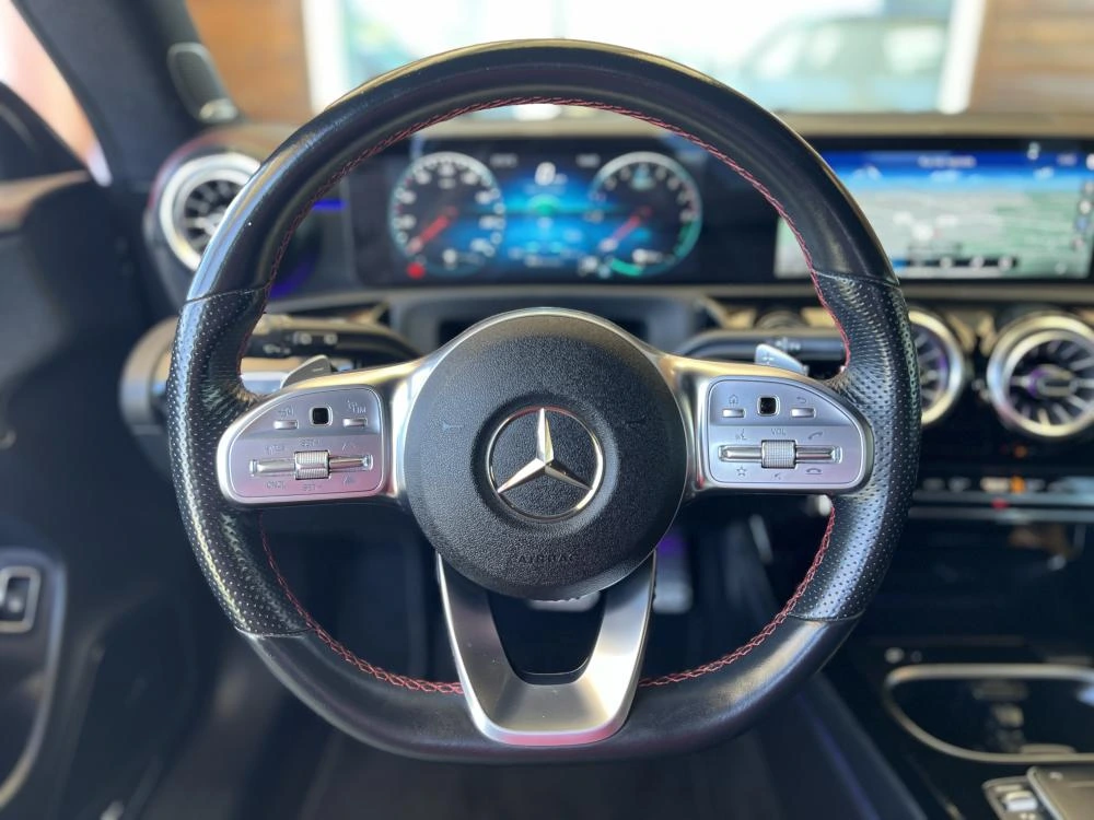 Mercedes-Benz CLA 250 e Shooting Brake AMG Line 14