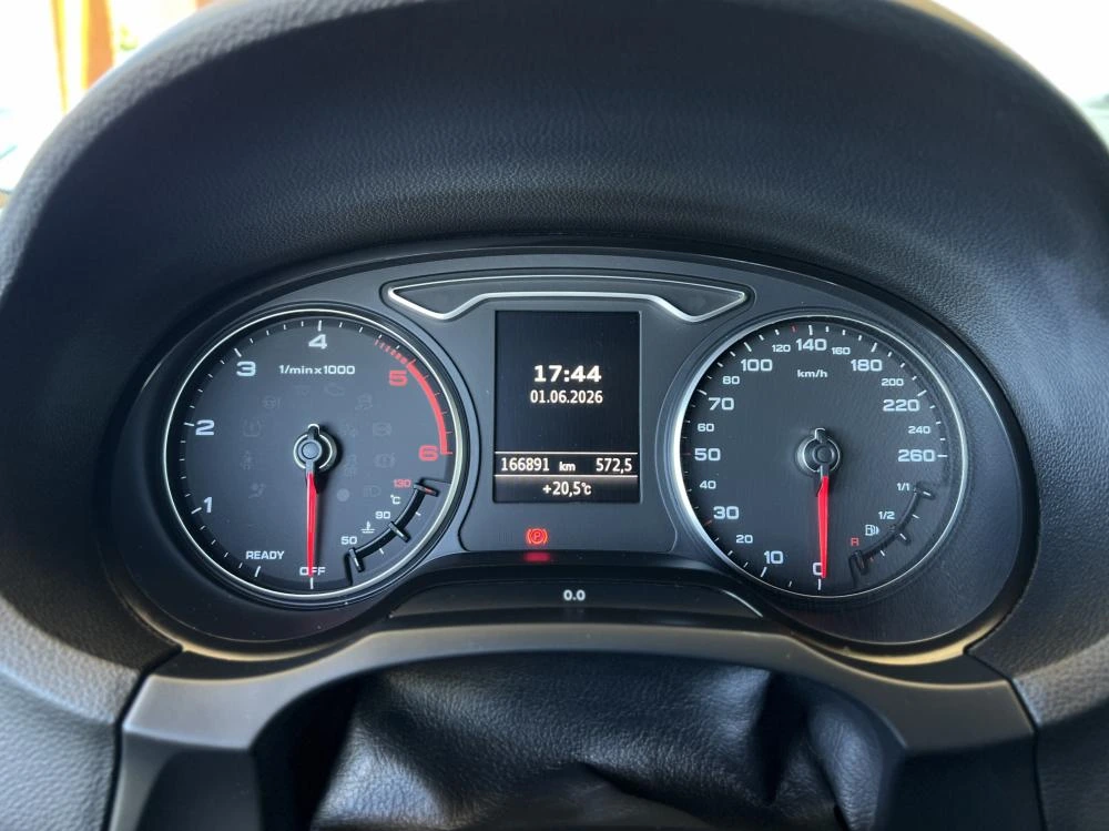 Audi A3 Sportback 1.6 TDI Advance 15