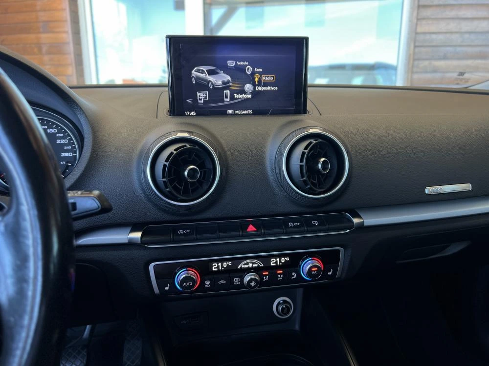 Audi A3 Sportback 1.6 TDI Advance 17