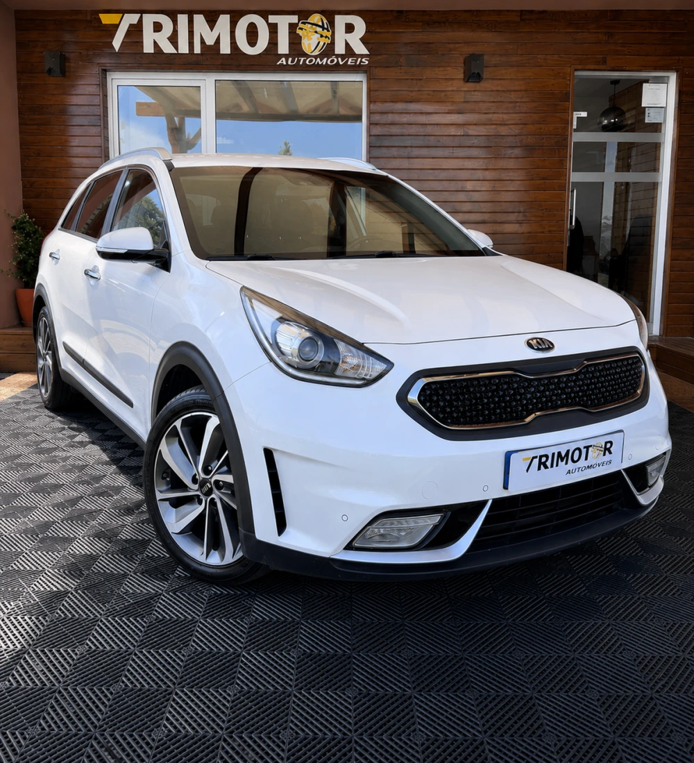 Kia Niro 1.6 GDi HEV Drive 1