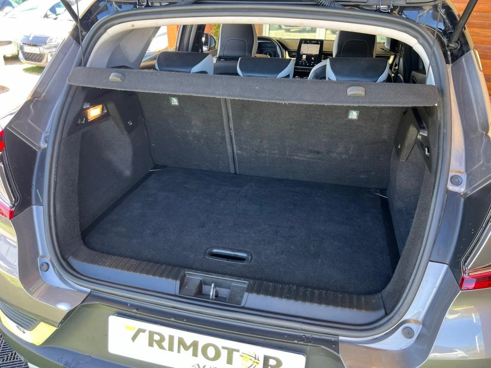 Renault Captur Techno Bi-Fuel 13
