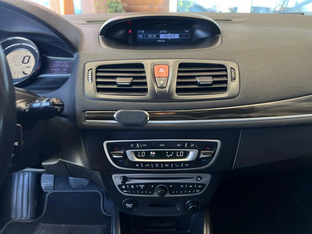 Renault Mégane 1.5 dCi Dynamique S 13