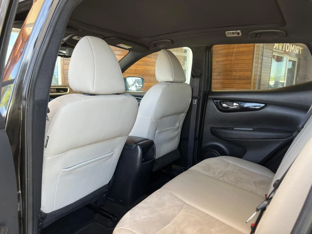 Nissan Qashqai 1.5 dCi Tekna 7