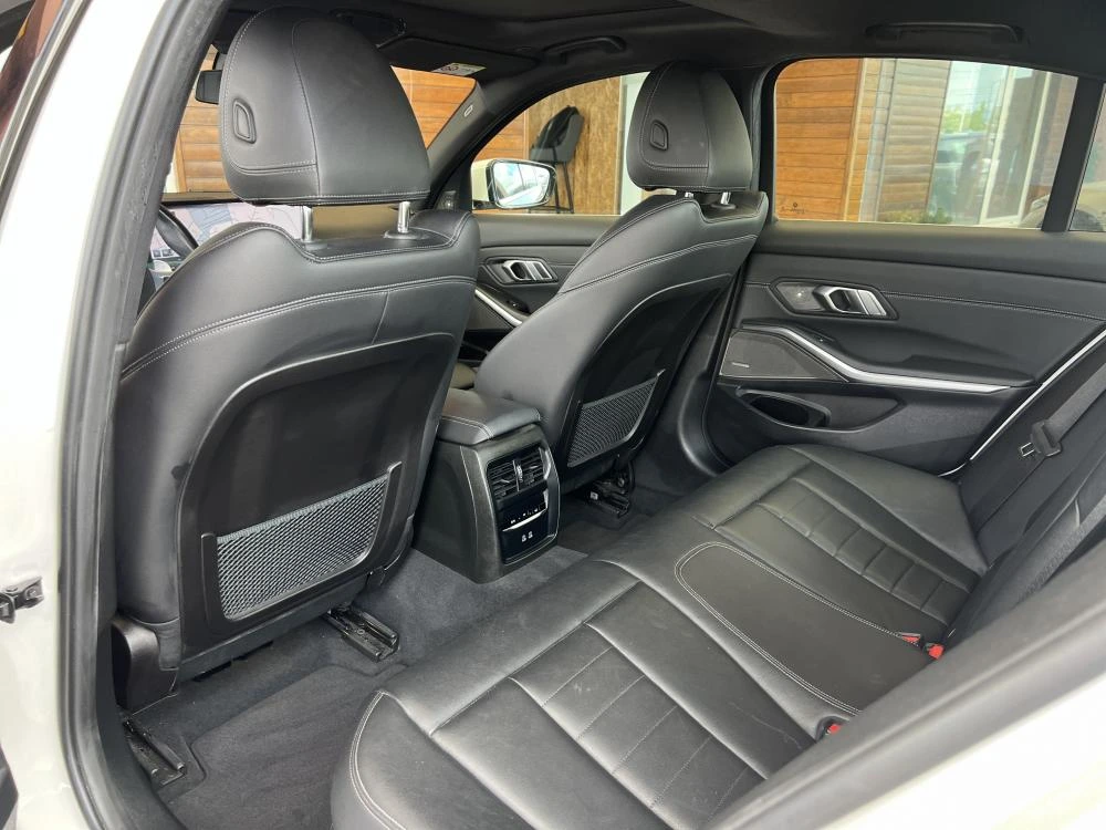 BMW 330 Pack M C/ Iva Dedutivel 8