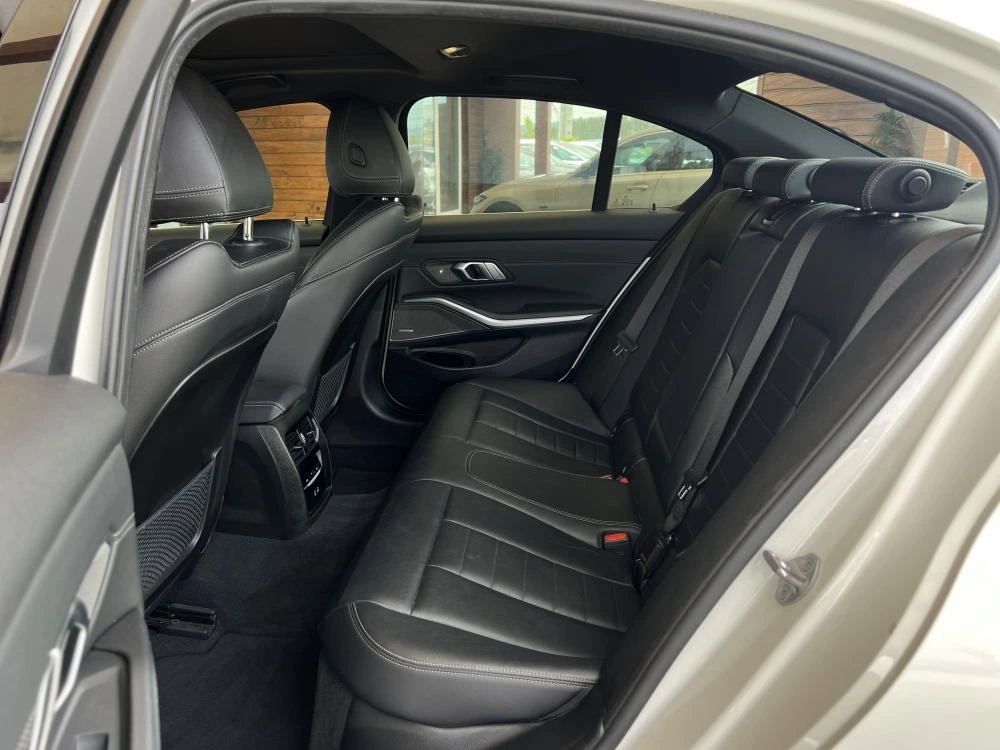 BMW 330 Pack M C/ Iva Dedutivel 13