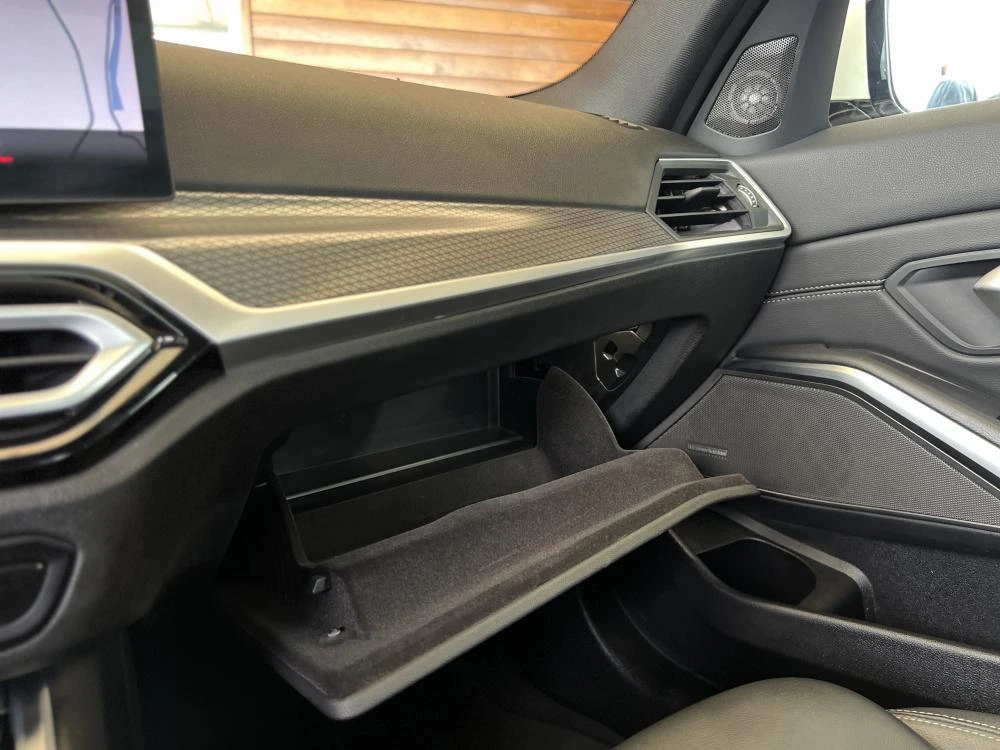 BMW 330 Pack M C/ Iva Dedutivel 30
