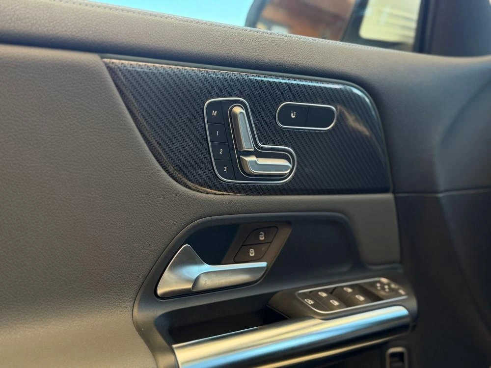 Mercedes-Benz GLA 180 d AMG Line 11