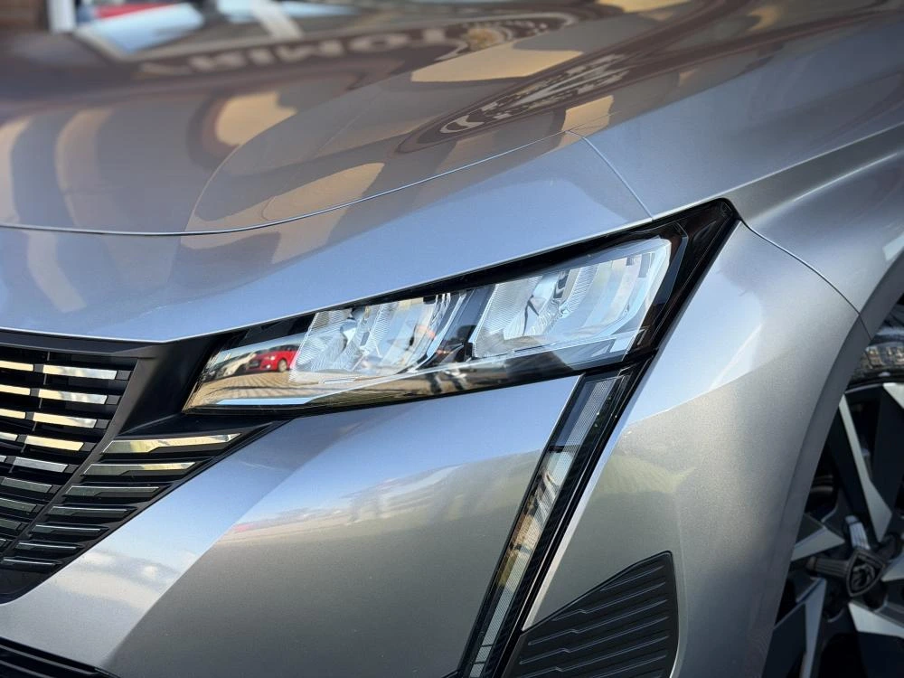 Peugeot 308 1.2 PureTech Allure Pack 7