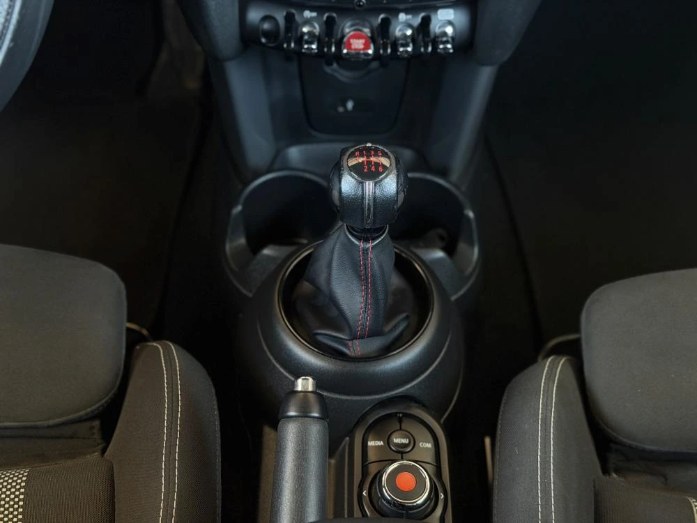 MINI 3 Portas ONE 1.5 Kit John Cooper Works 18