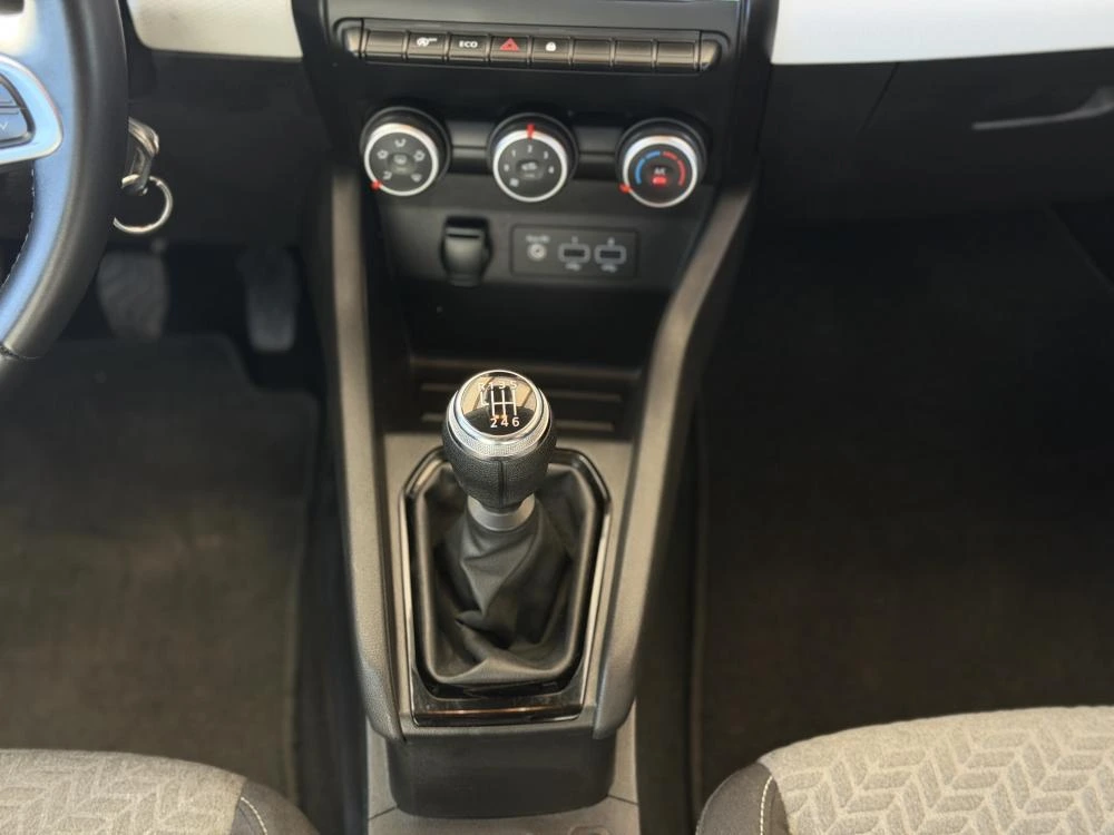 Renault Clio 1.0 LPG Limited 15