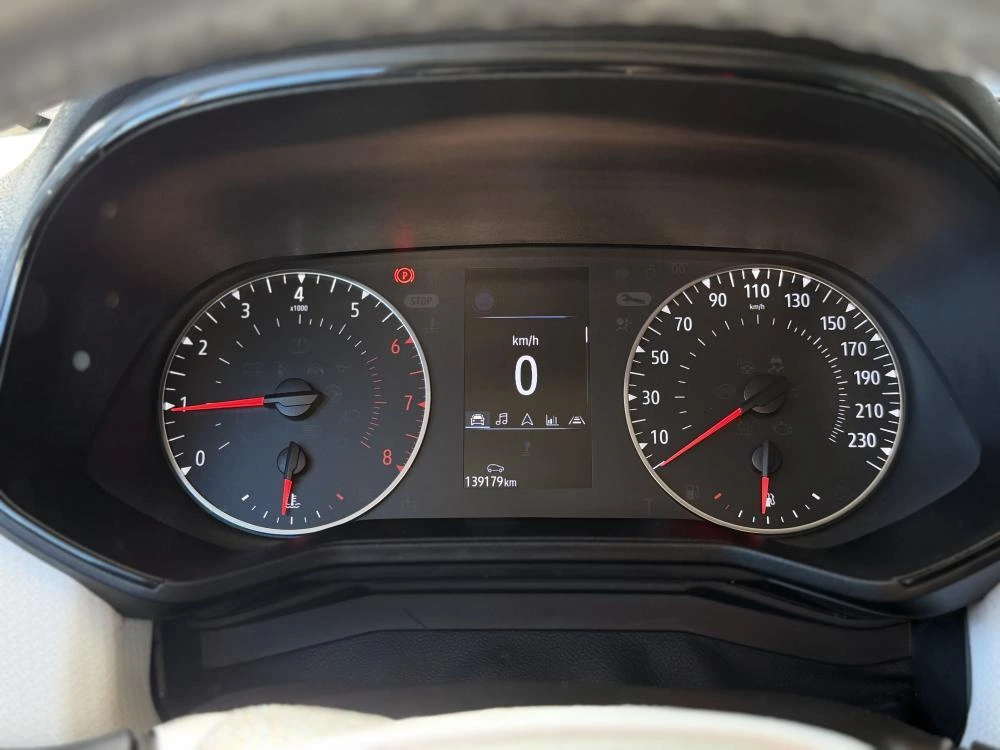 Renault Clio 1.0 LPG Limited 19