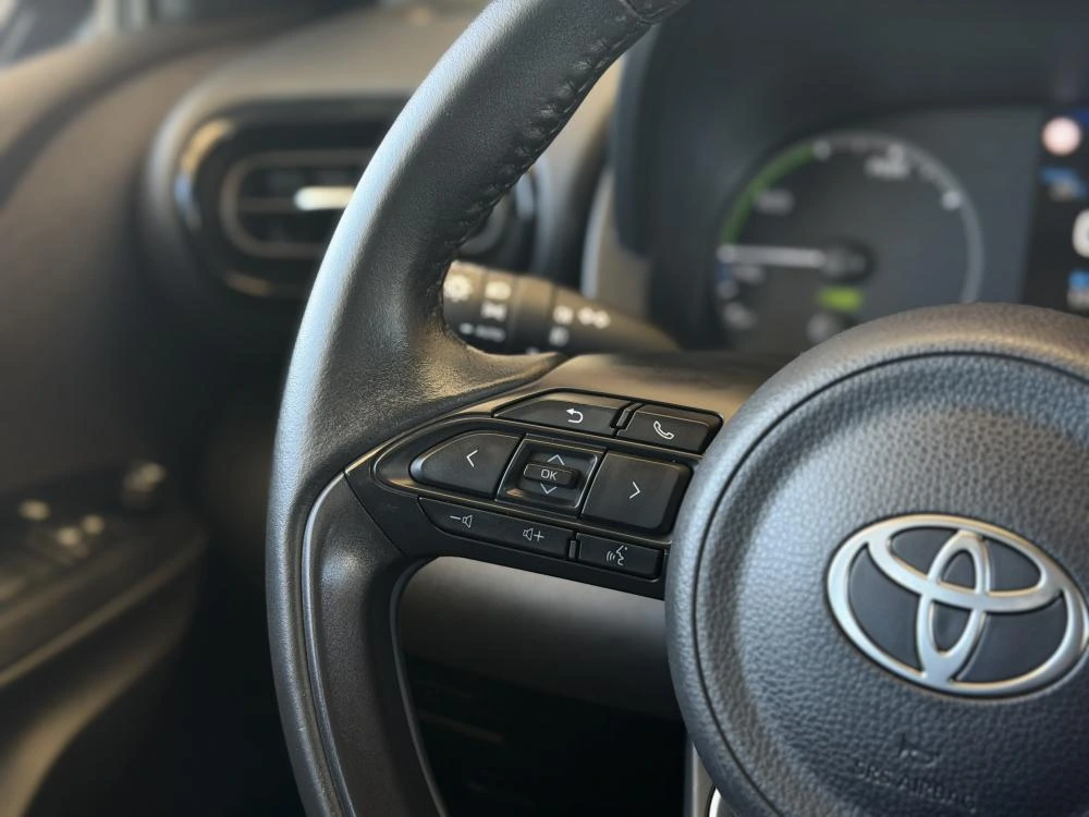 Toyota Yaris 1.5 HDF Comfort 14